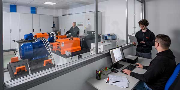 Precision in Electric Traction Testing thumbnail